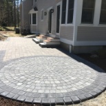 Genest paver patio with circle pack