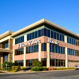 17th Avenue Branch Location of River Valley Bank