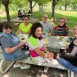 APL Customer Relations team enjoying lunch at our summer 2022 picnic event