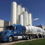 Multi-axle dry bulker in Grand Rapids, MI