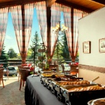 Full Hot Breakfast Buffet with each room night