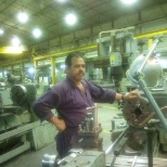 Worked Lathe Machine opperating