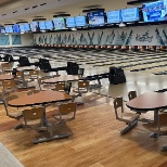 32 state-of-the-art main lane bowling lanes, perfect for casual bowling with family and friends.