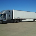 Truck 2200 - Freightliner Cascadia