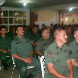 RECIBIEN INTRUCCION  DE COMANDO TROPA