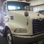 Mack truck in for b service pm