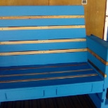 un banc réalisé  avec de la pallette