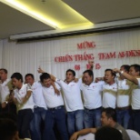 Thành công cùng team