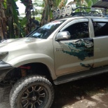 Hilux pimped