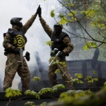 Paintball - High Five - Teamwork