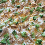 Chicken and broccoli pizza